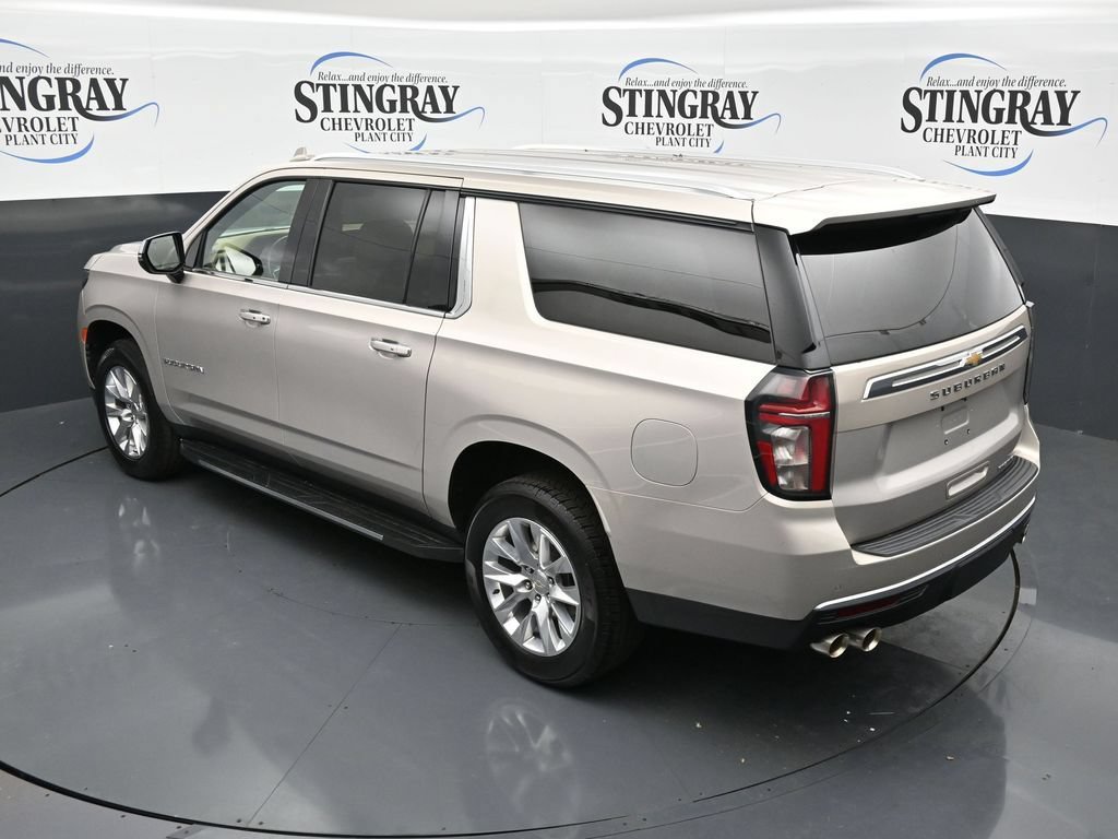 Used 2024 Chevrolet Suburban Premier RWD image 22