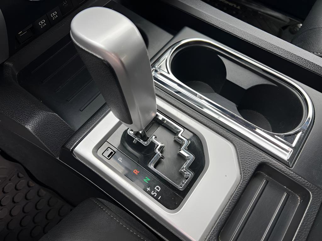 Used 2021 Toyota Tundra SR5 AWD/4WD image 19