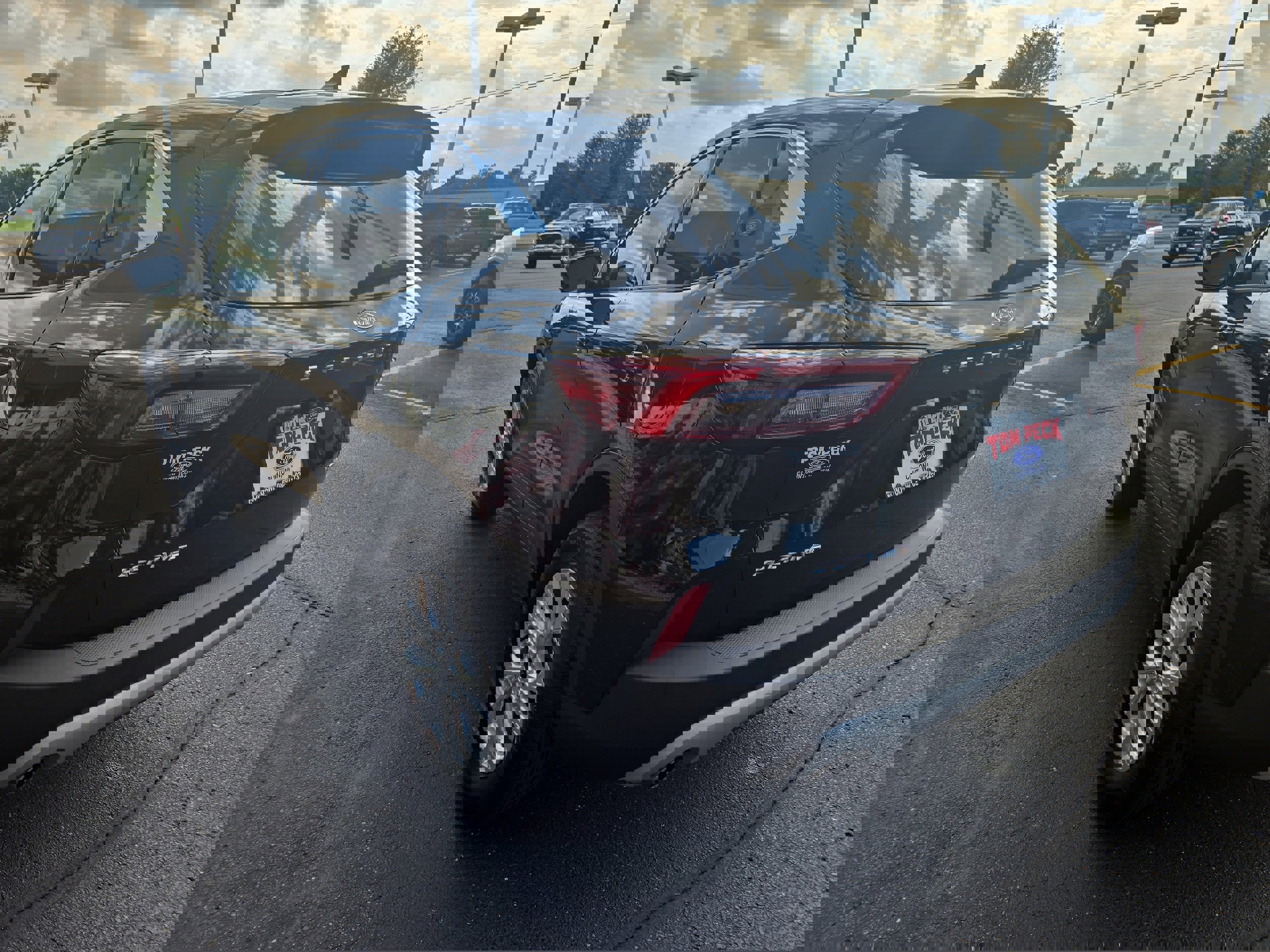 Used 2023 Ford Escape Active image 3