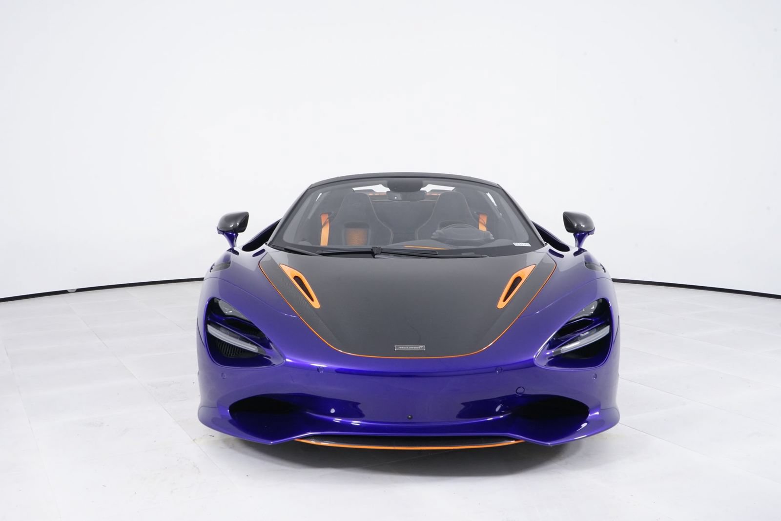 Used 2025 McLaren 750S Spider RWD image 10