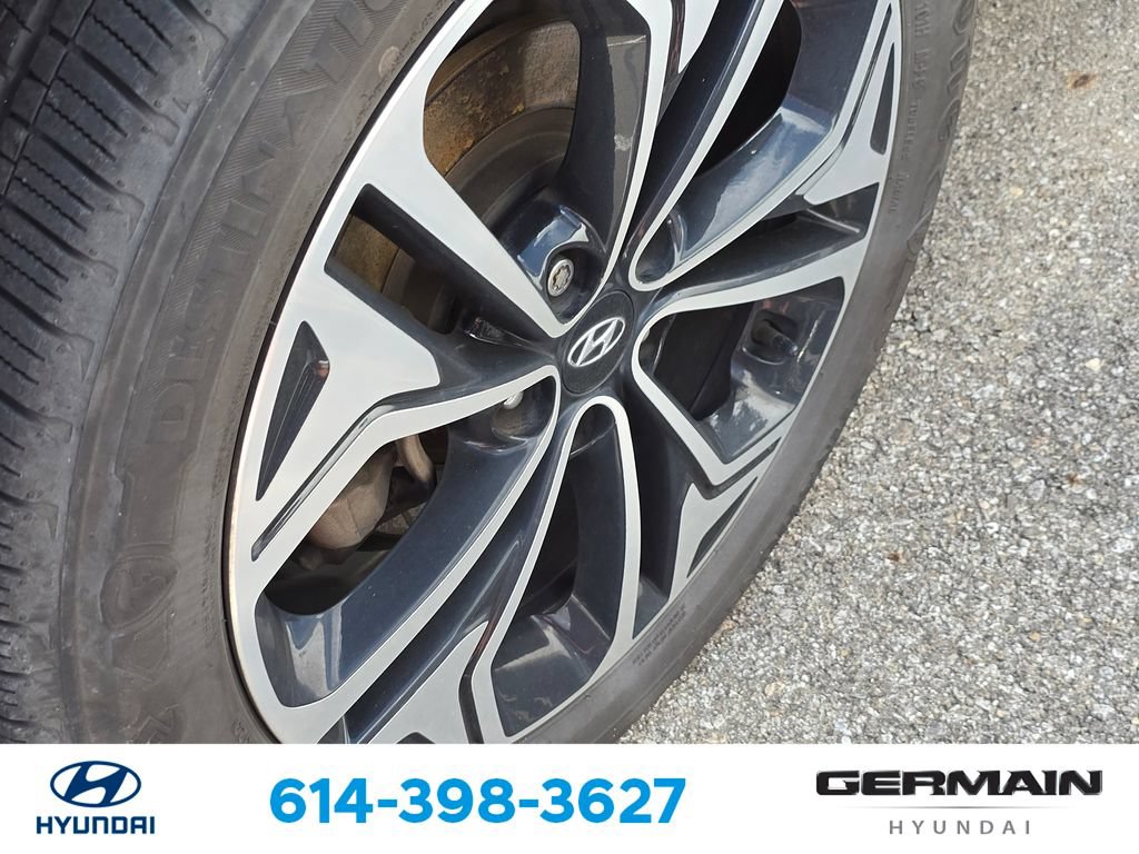 Used 2020 Hyundai Santa Fe Limited FWD image 12