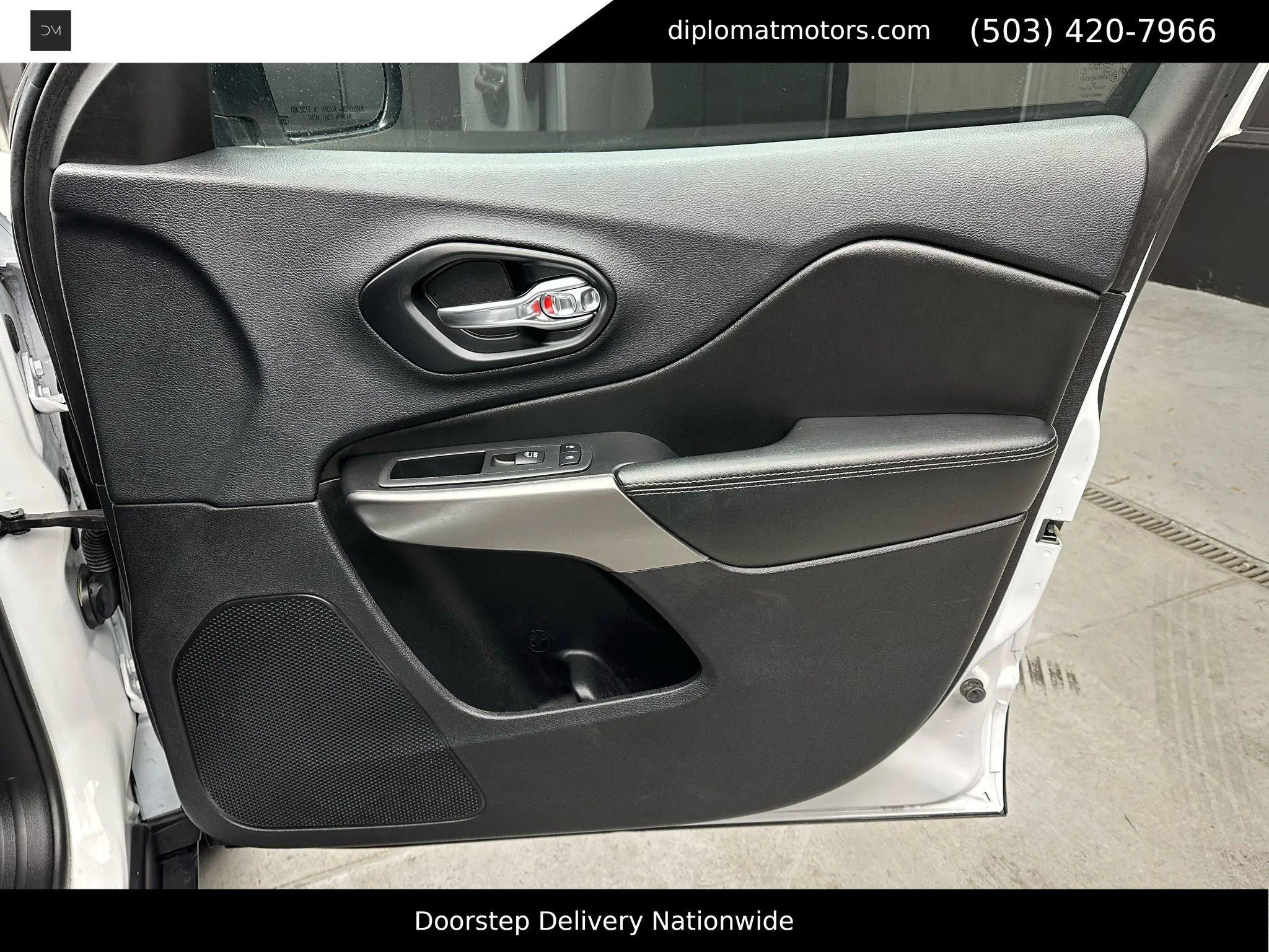 Used 2019 Jeep Cherokee Limited image 23