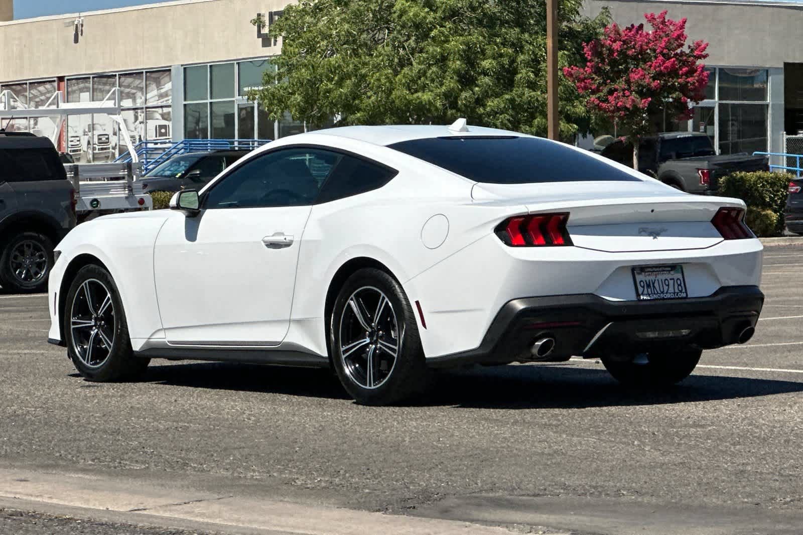 Certified 2024 Ford Mustang Coupe RWD image 7