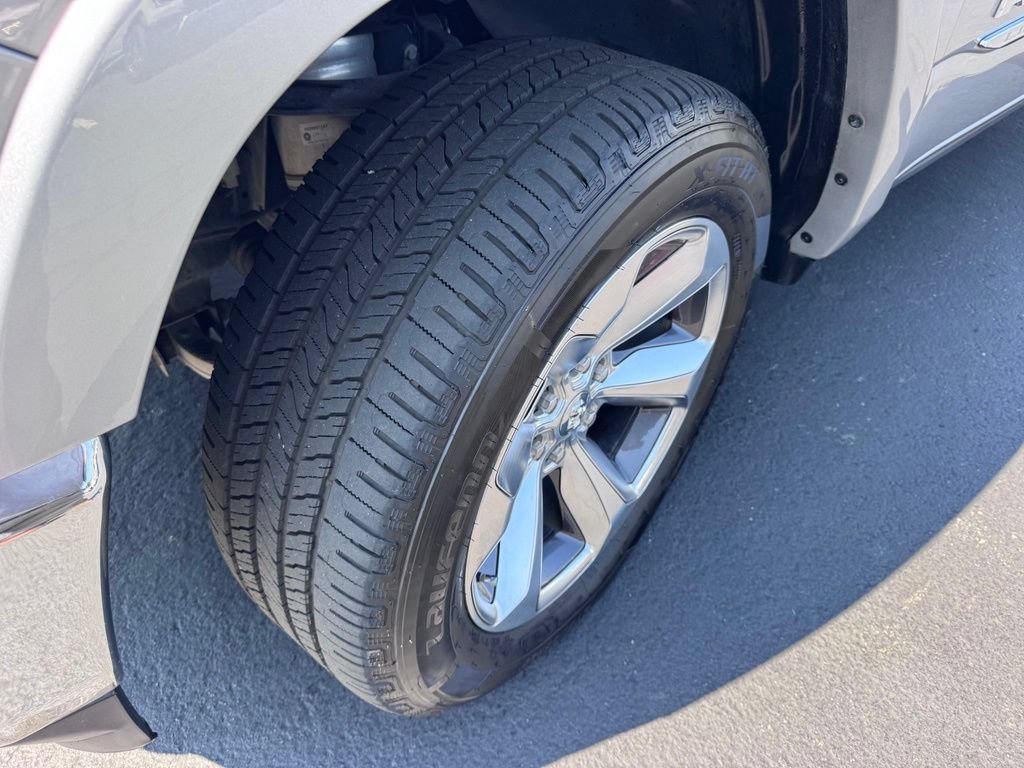 Used 2022 RAM 1500 Limited AWD/4WD image 16