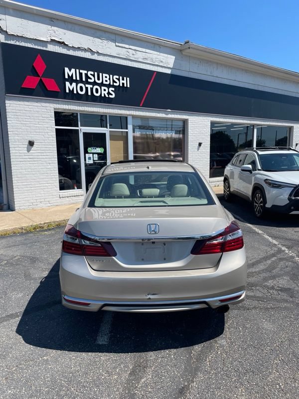 Used 2016 Honda Accord EX-L image 5