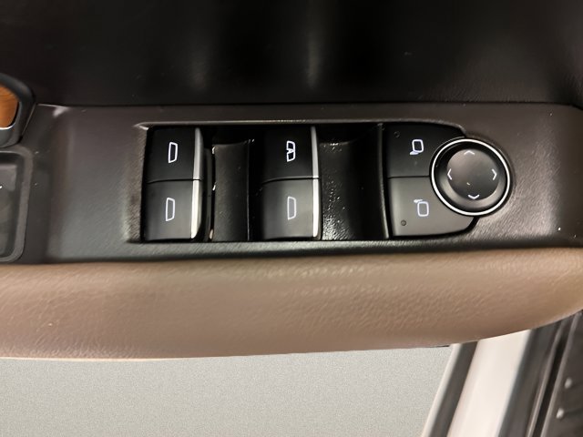 Certified 2025 GMC Canyon Denali AWD/4WD image 22