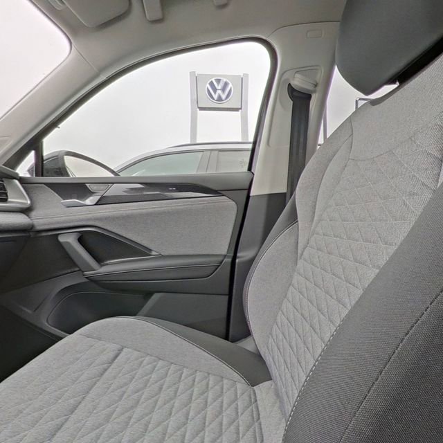 New 2026 Volkswagen Tiguan S image 25
