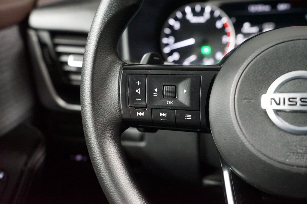 Used 2021 Nissan Rogue S image 13