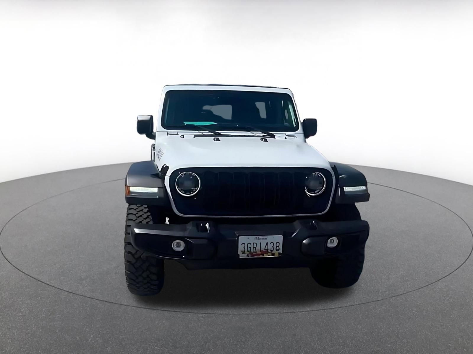 Used 2025 Jeep Wrangler Unlimited Sport AWD/4WD image 4