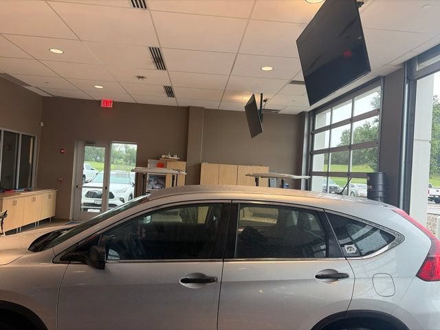 Used 2016 Honda CR-V LX image 8