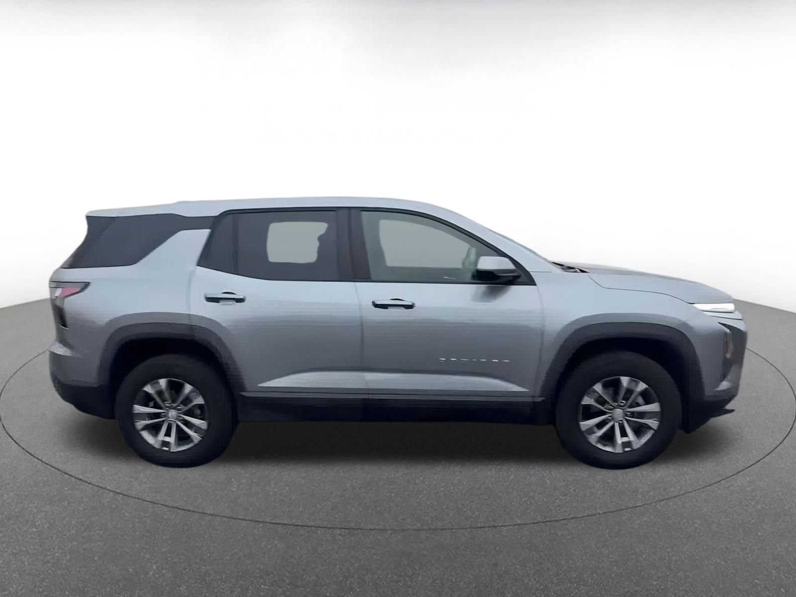 Used 2025 Chevrolet Equinox LT image 15