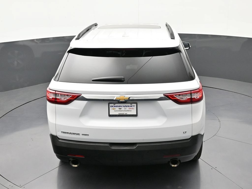 Certified 2020 Chevrolet Traverse LT w/ LT Premium Package AWD/4WD image 19