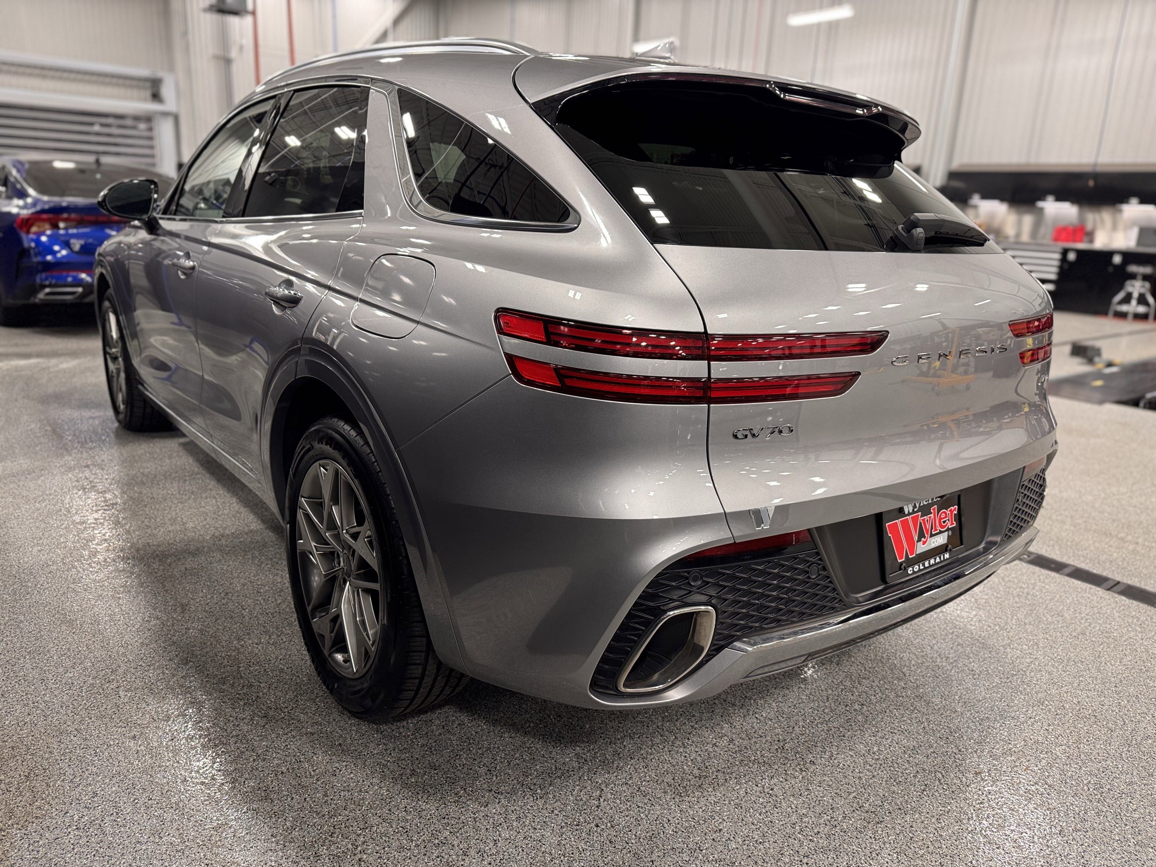 Used 2025 Genesis GV70 2.5T image 31