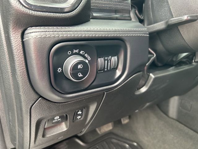 Used 2023 RAM 1500 Limited image 15