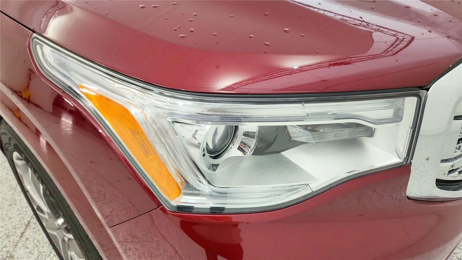 Used 2017 GMC Acadia Denali w/ Technology Package image 14