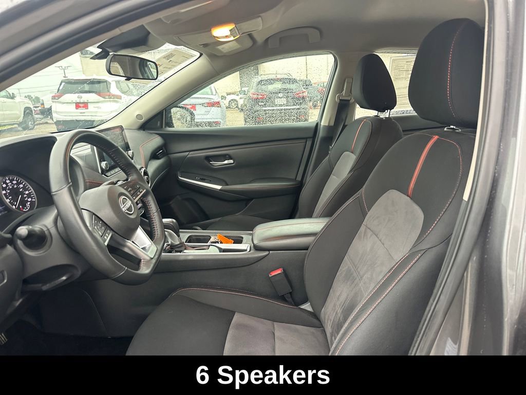 Used 2024 Nissan Sentra SR FWD image 11