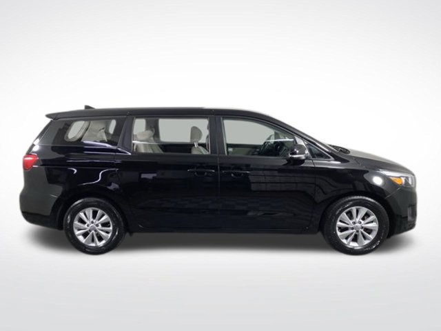 Used 2018 Kia Sedona L FWD image 5