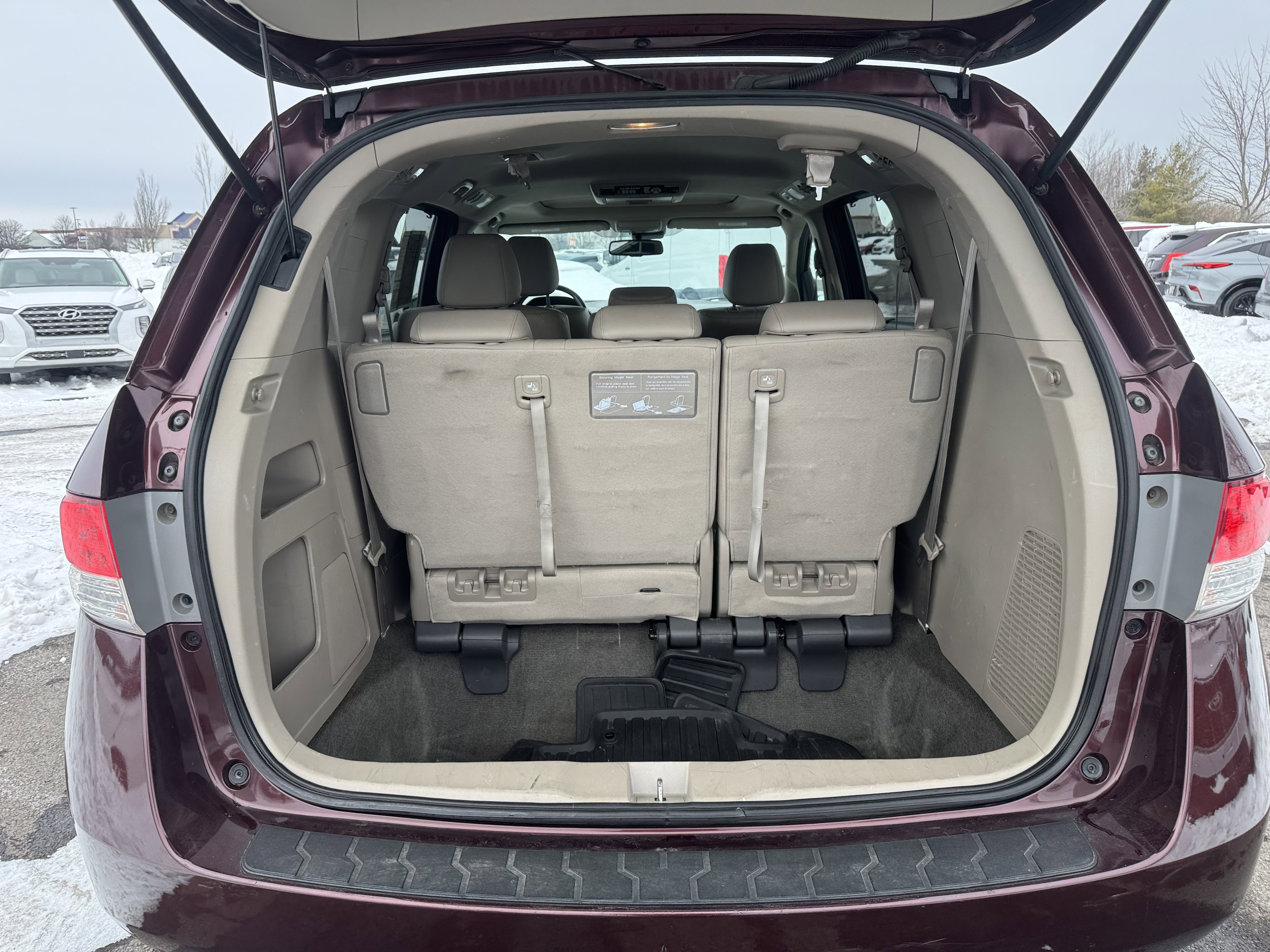 Used 2015 Honda Odyssey EX-L image 22