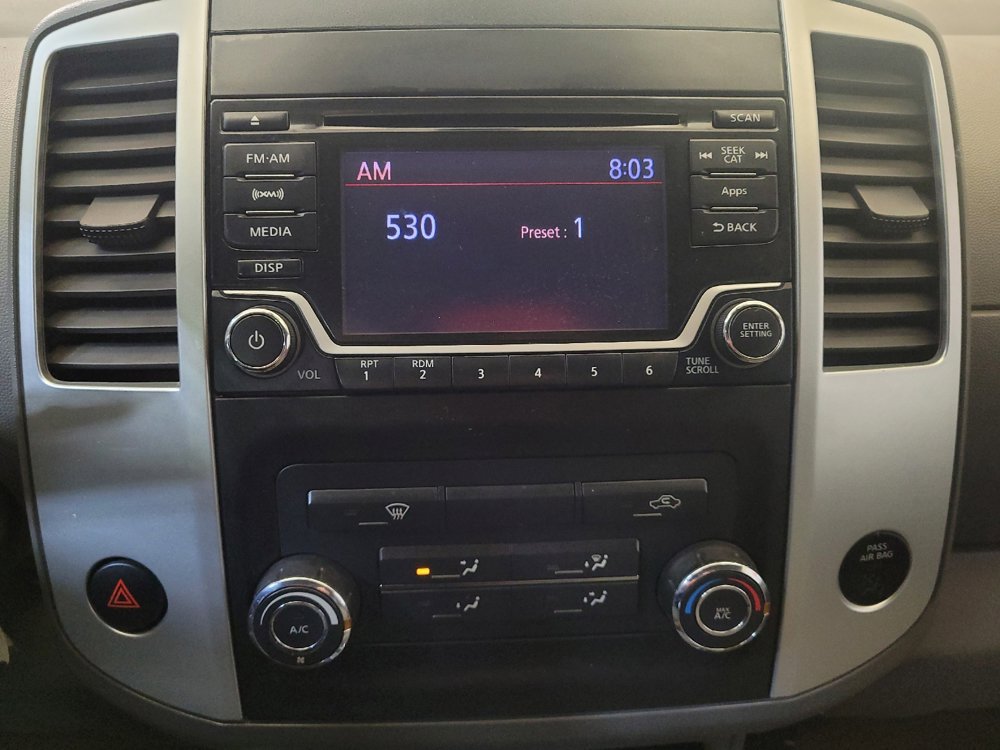 Used 2016 Nissan Frontier SV image 25