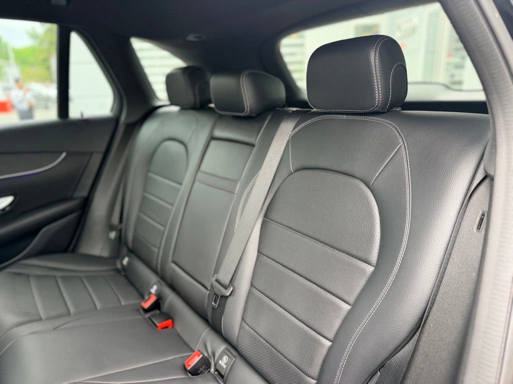 Used 2022 Mercedes-Benz GLC 300 4MATIC image 13