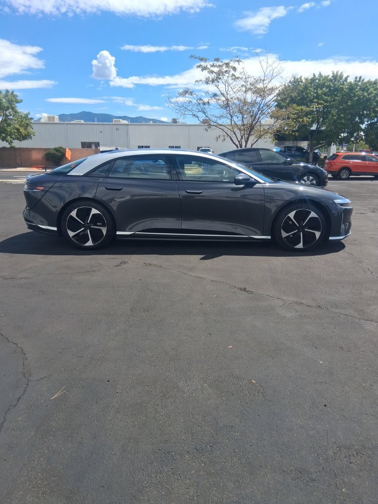 Used 2023 Lucid Air Touring AWD/4WD image 4