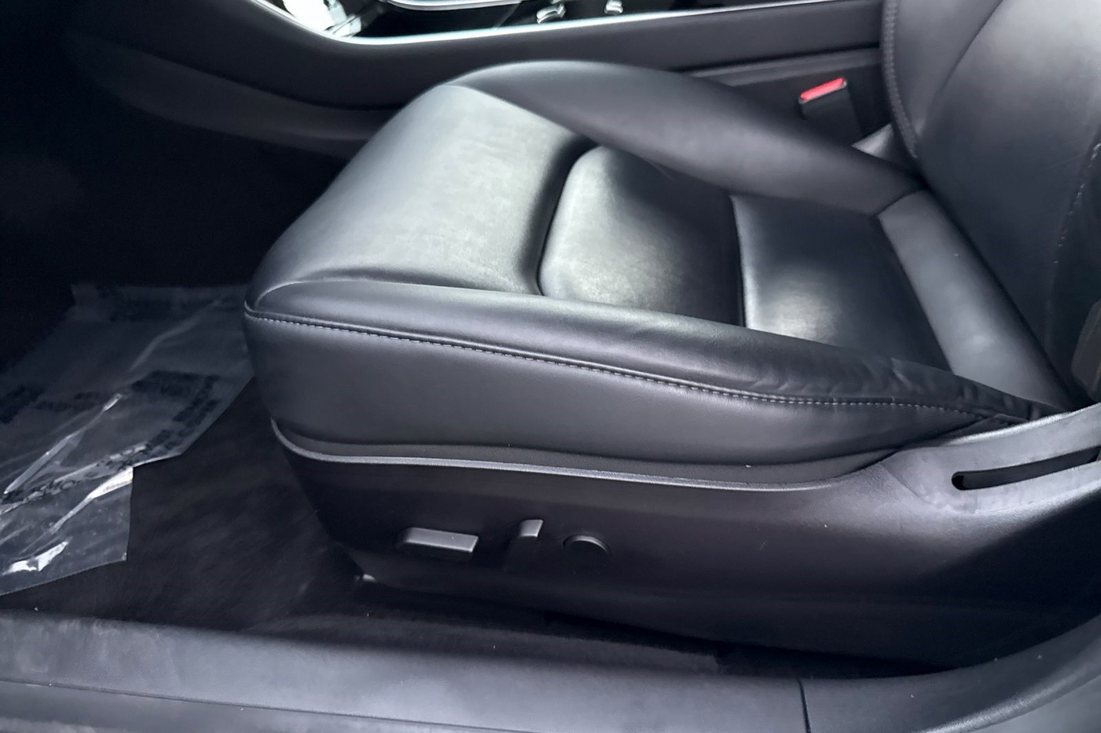 Used 2020 Tesla Model 3 Standard Range image 14