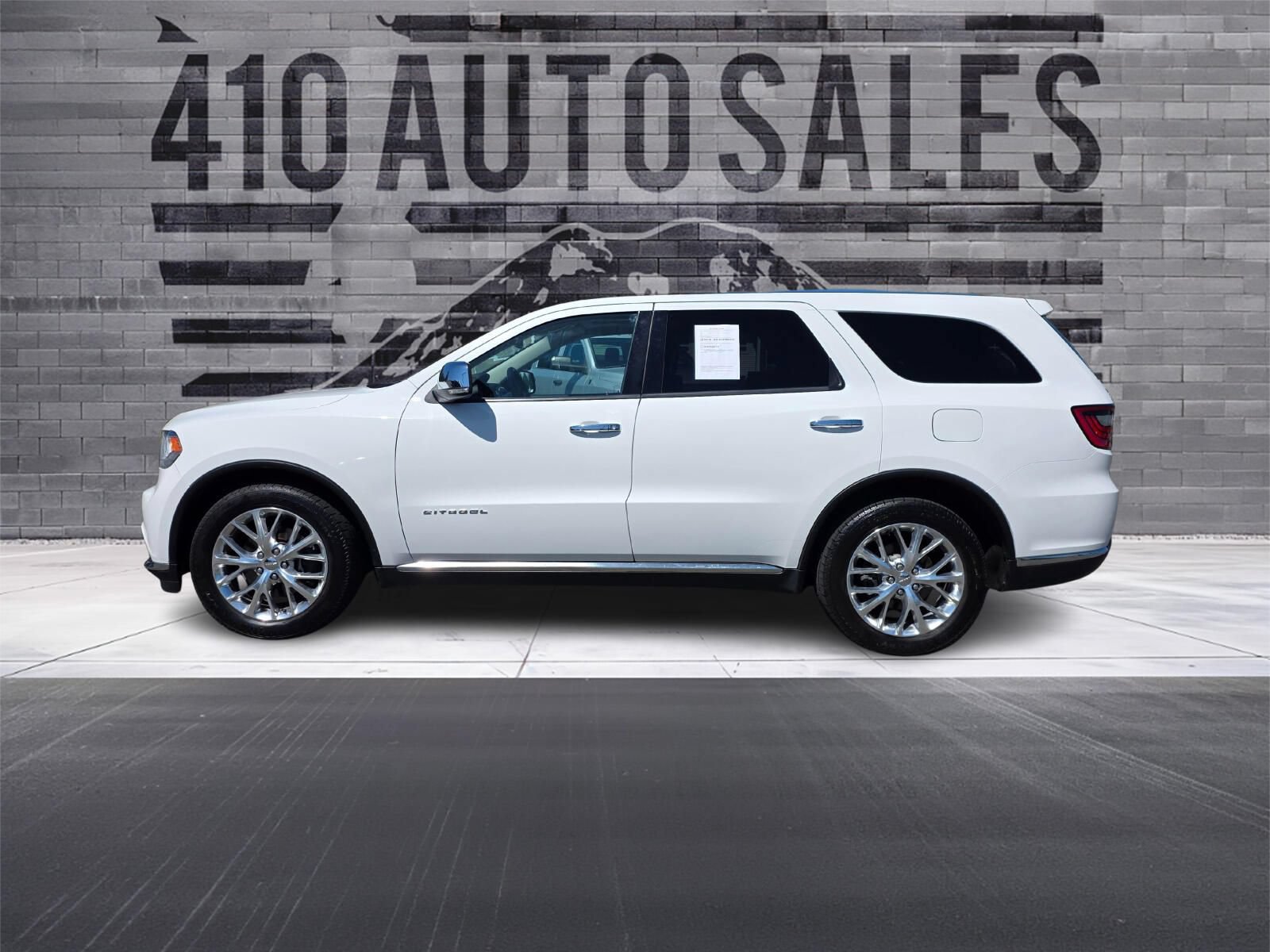 Used 2015 Dodge Durango Citadel w/ Technology Group AWD/4WD image 7