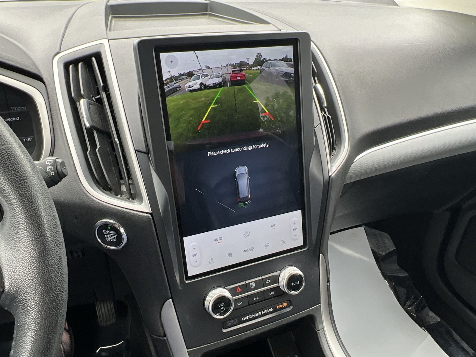 Used 2021 Ford Edge SEL AWD/4WD image 16