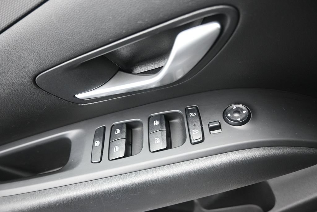 Used 2024 Hyundai Tucson SEL FWD image 19