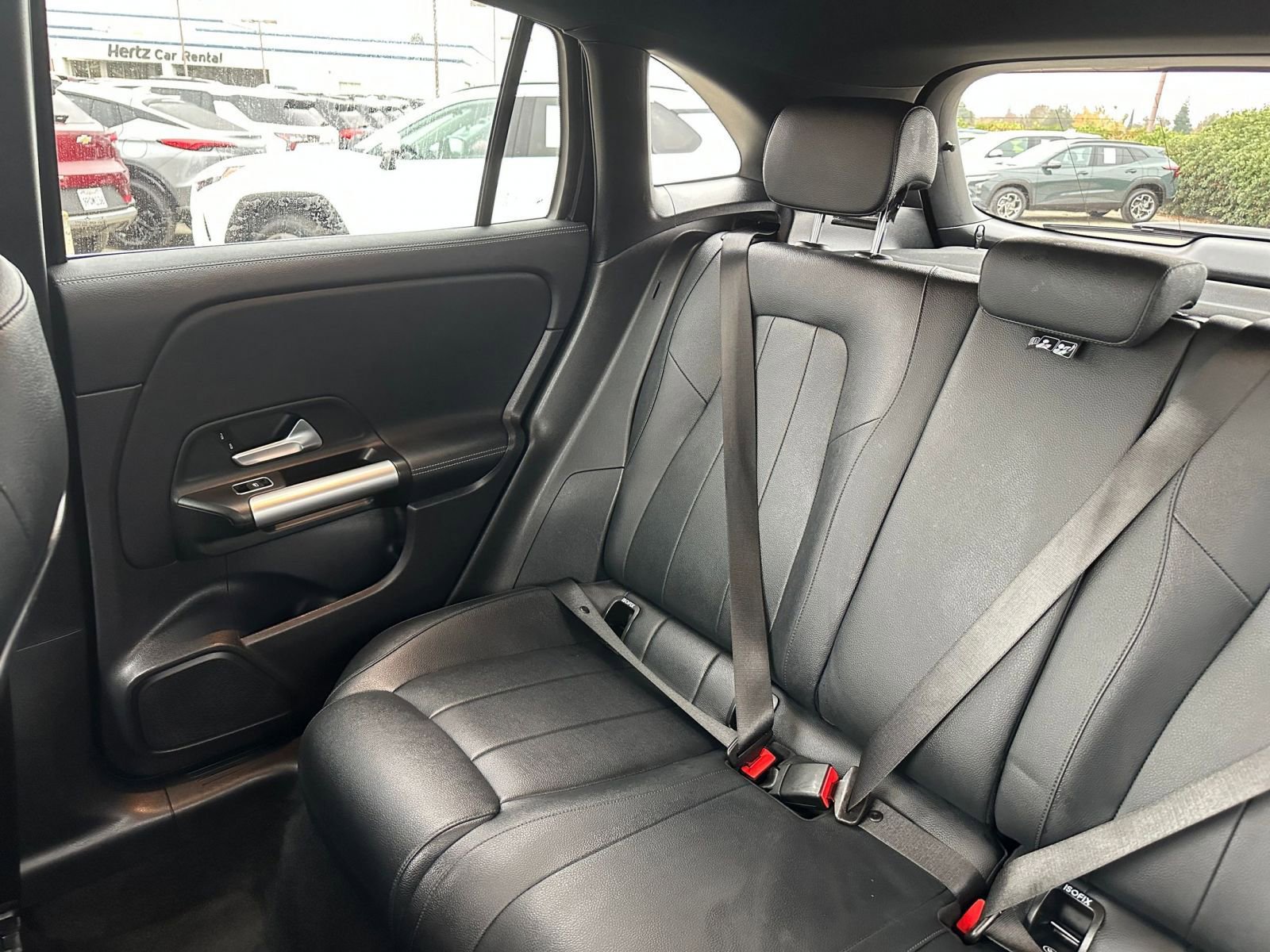 Used 2025 Mercedes-Benz GLA 250 4MATIC image 40