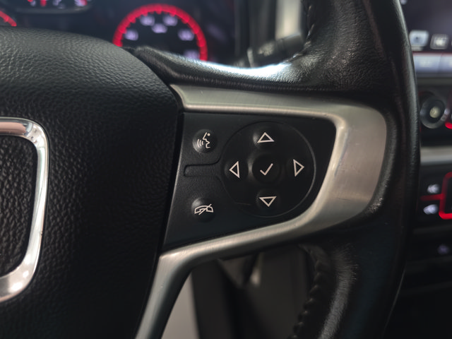 Used 2016 GMC Canyon SLE w/ SLE Convenience Package RWD image 16