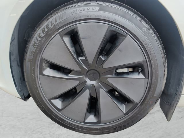 Used 2025 Tesla Model 3 Long Range image 23