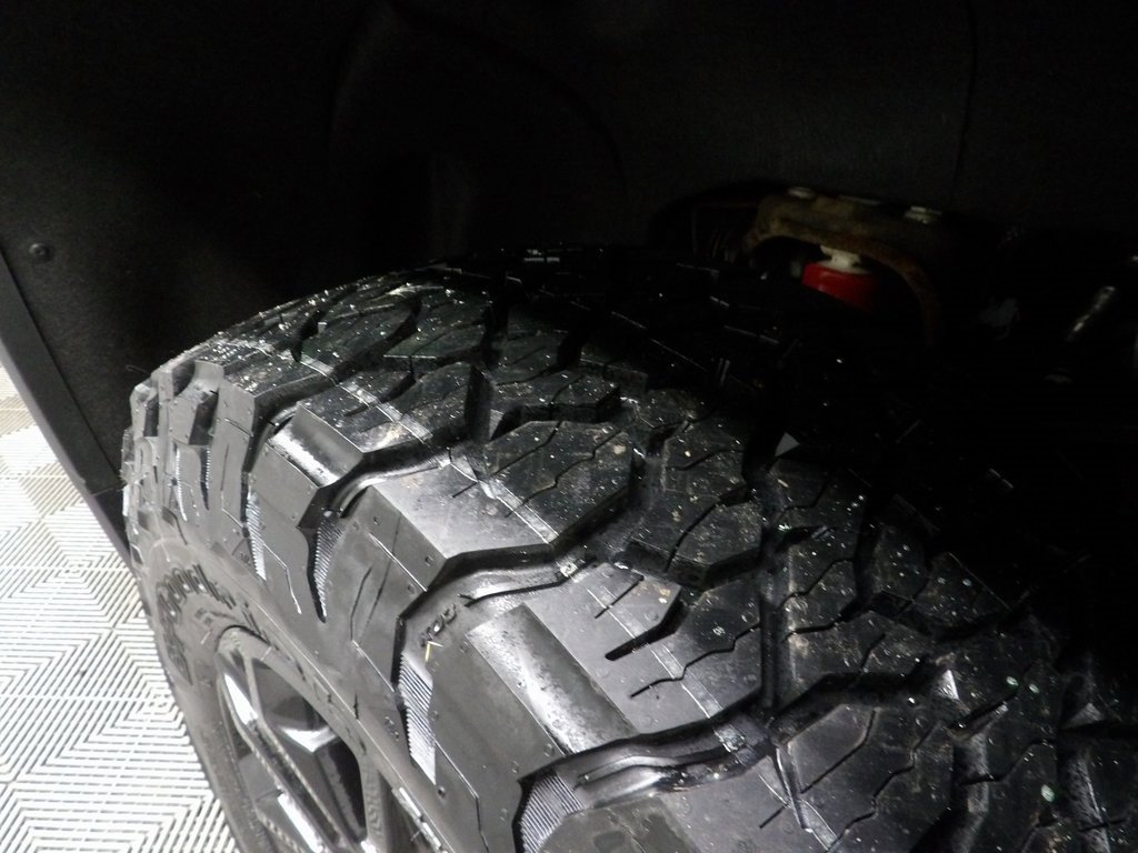 Used 2023 GMC Sierra 3500 Denali w/ Technology Package image 7