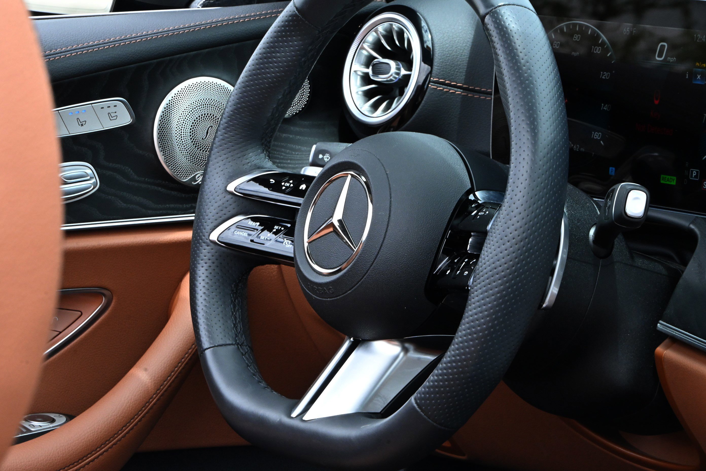 Used 2023 Mercedes-Benz E 450 Cabriolet image 26
