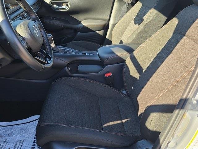 Used 2023 Honda HR-V Sport image 7