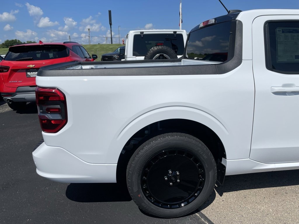 New 2025 Ford Maverick Lobo image 31