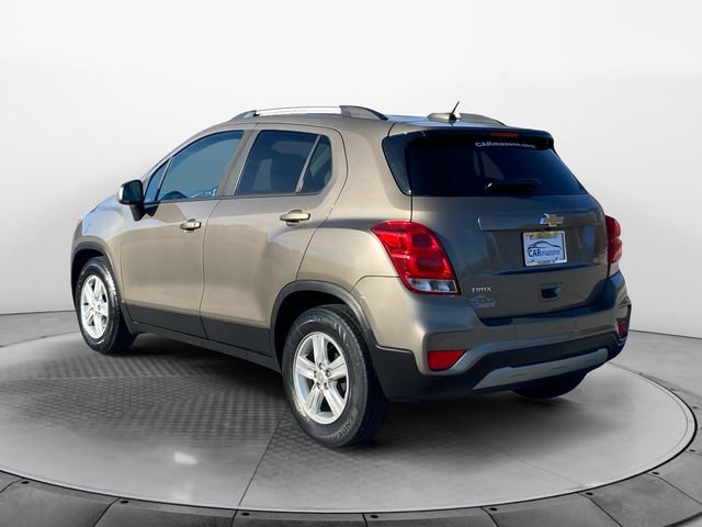 Used 2021 Chevrolet Trax LT w/ Driver Confidence Package image 3