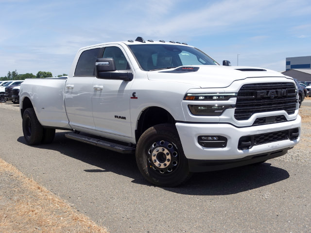 New 2026 RAM 3500 Laramie w/ Night Edition AWD/4WD image 5