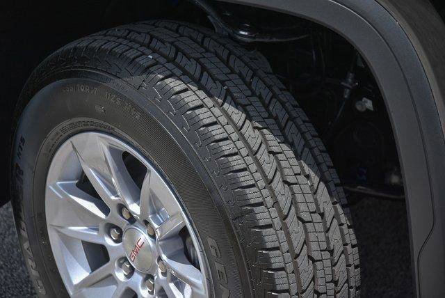 New 2025 GMC Sierra 1500 SLE w/ Preferred Package image 3