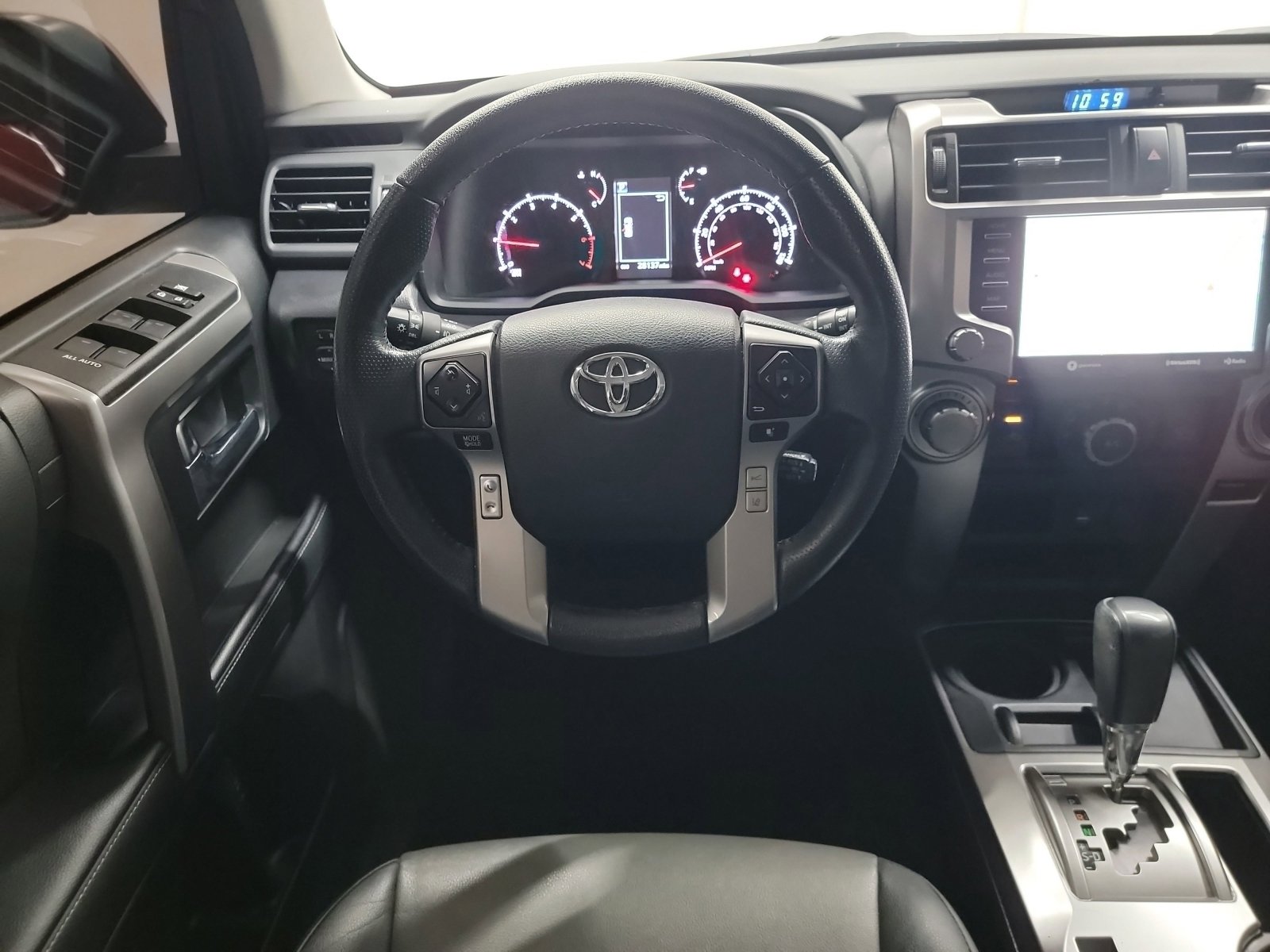 Used 2023 Toyota 4Runner SR5 Premium image 16