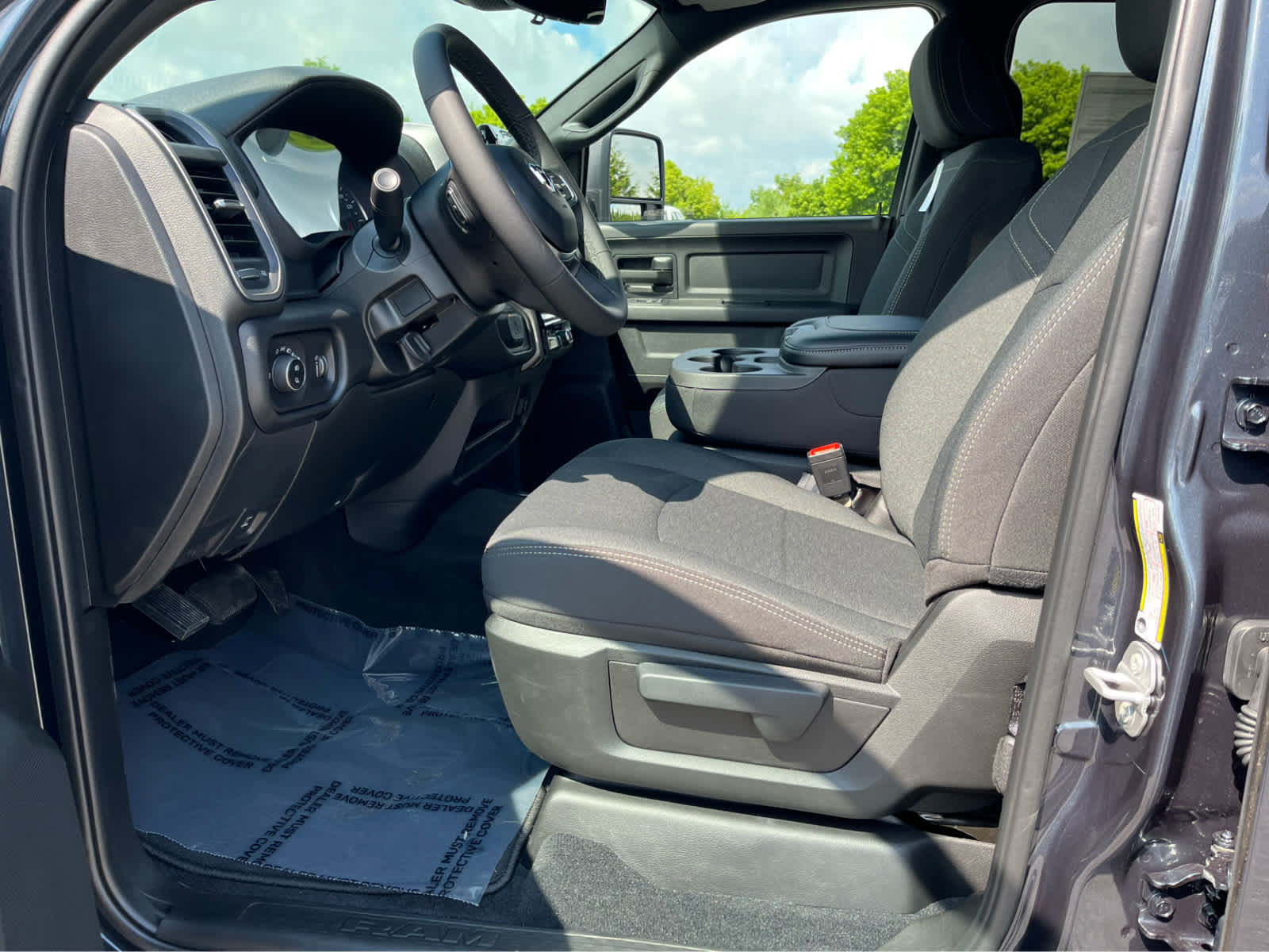 New 2026 RAM 2500 Tradesman AWD/4WD image 10