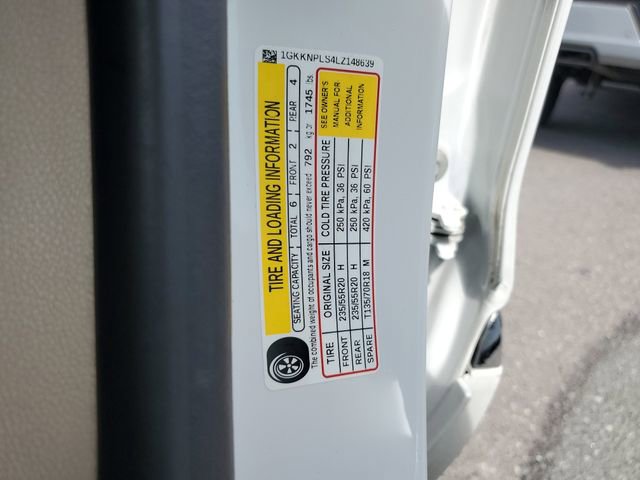 Used 2020 GMC Acadia Denali w/ LPO, Floor Liner Package FWD image 31