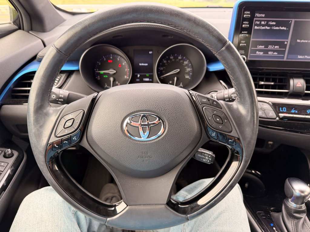 Used 2019 Toyota C-HR XLE FWD image 15