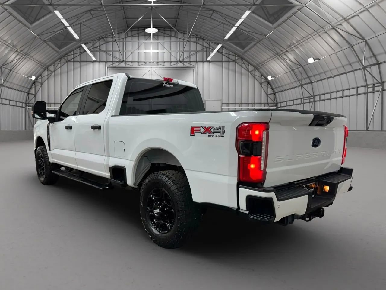 Used 2024 Ford F250 XL w/ STX Appearance Package image 3