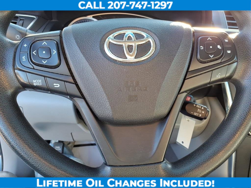 Used 2017 Toyota Camry LE image 16