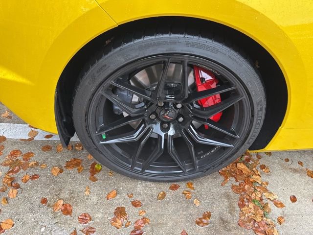 Used 2025 Chevrolet Corvette Z06 image 19