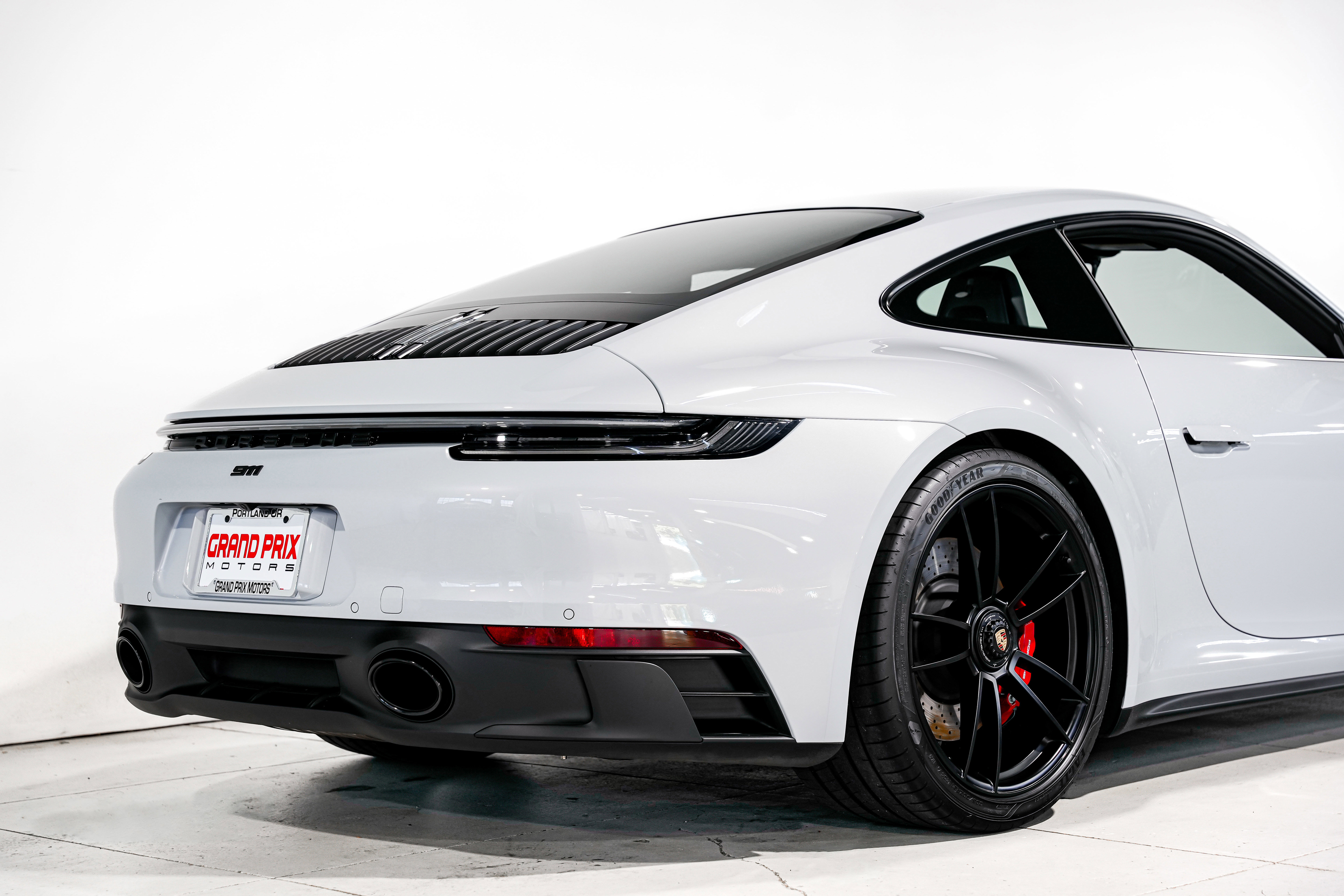 Used 2023 Porsche 911 Carrera GTS image 40