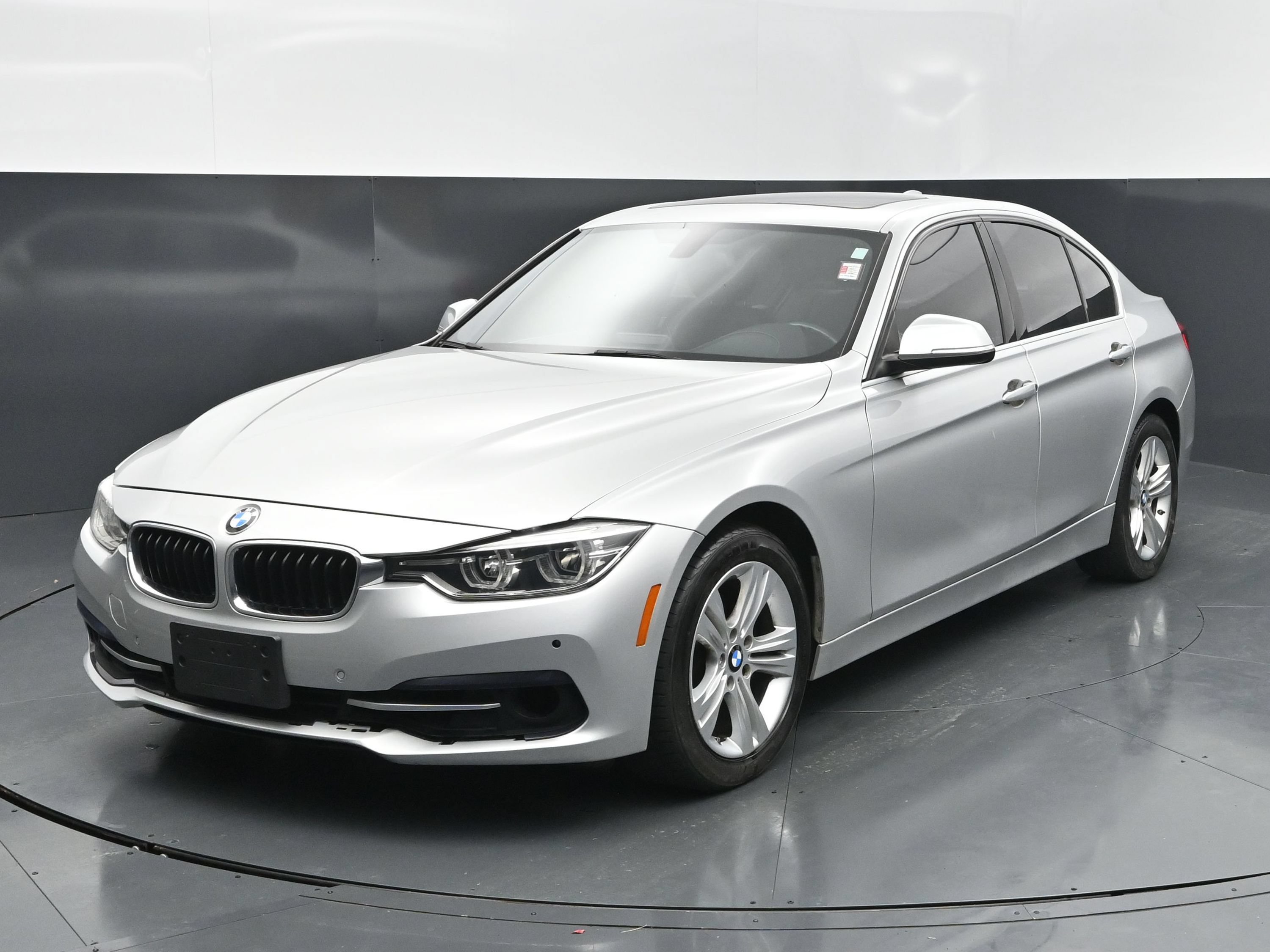 Used 2017 BMW 330i Sedan