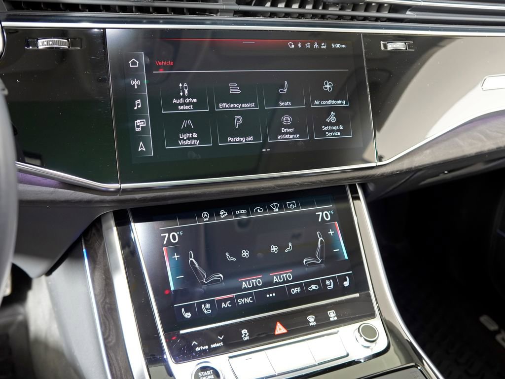 Used 2021 Audi Q8 Prestige w/ Prestige Package image 26