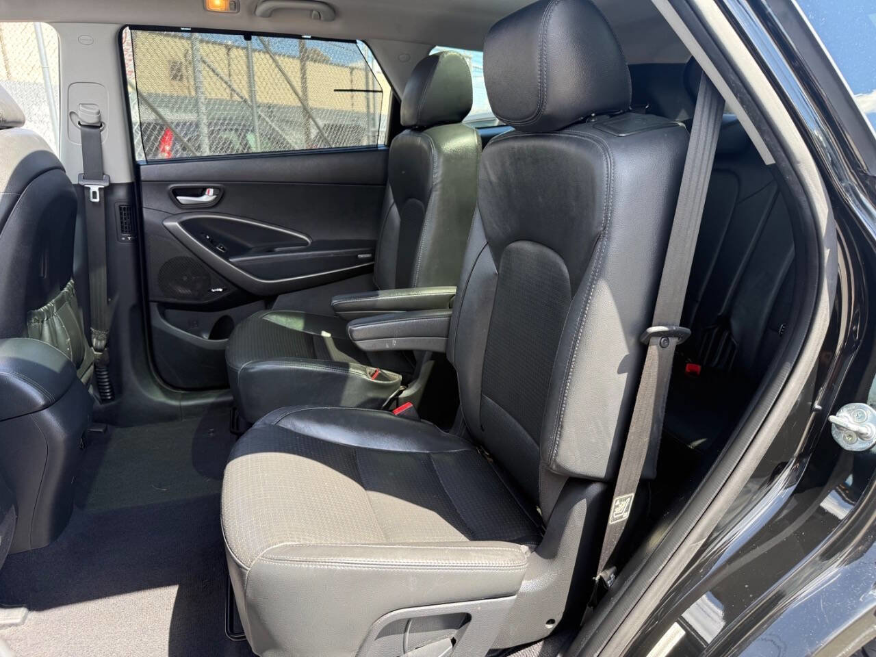 Used 2014 Hyundai Santa Fe Limited w/ Ultimate Package 07 AWD/4WD image 13